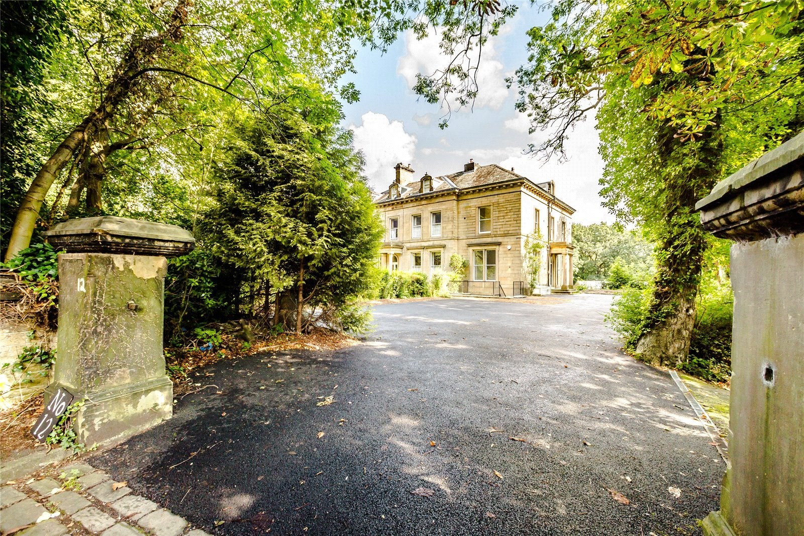 Flat Kaffir Road in Kirklees