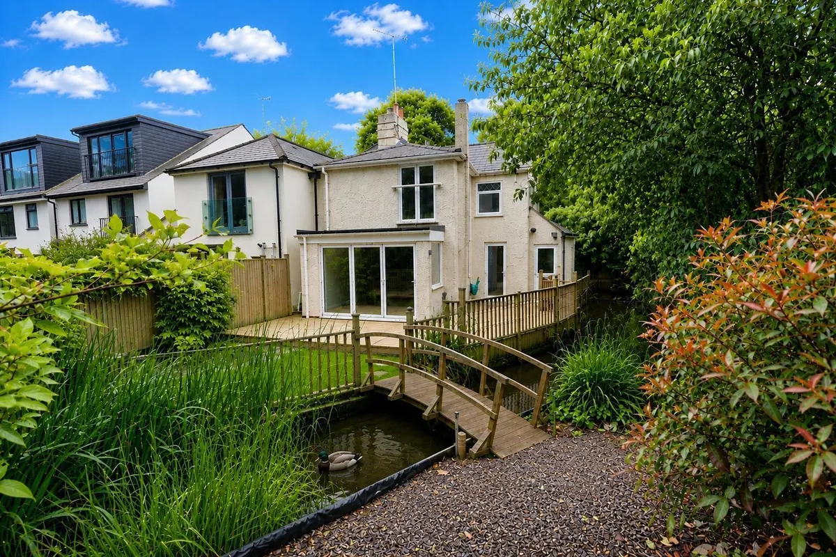 House Two Waters Road in Dacorum