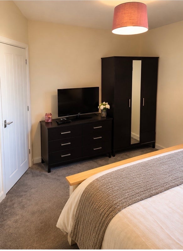 Room Little Ealing Lane in Greater London