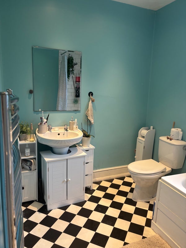Room Westway in Tameside
