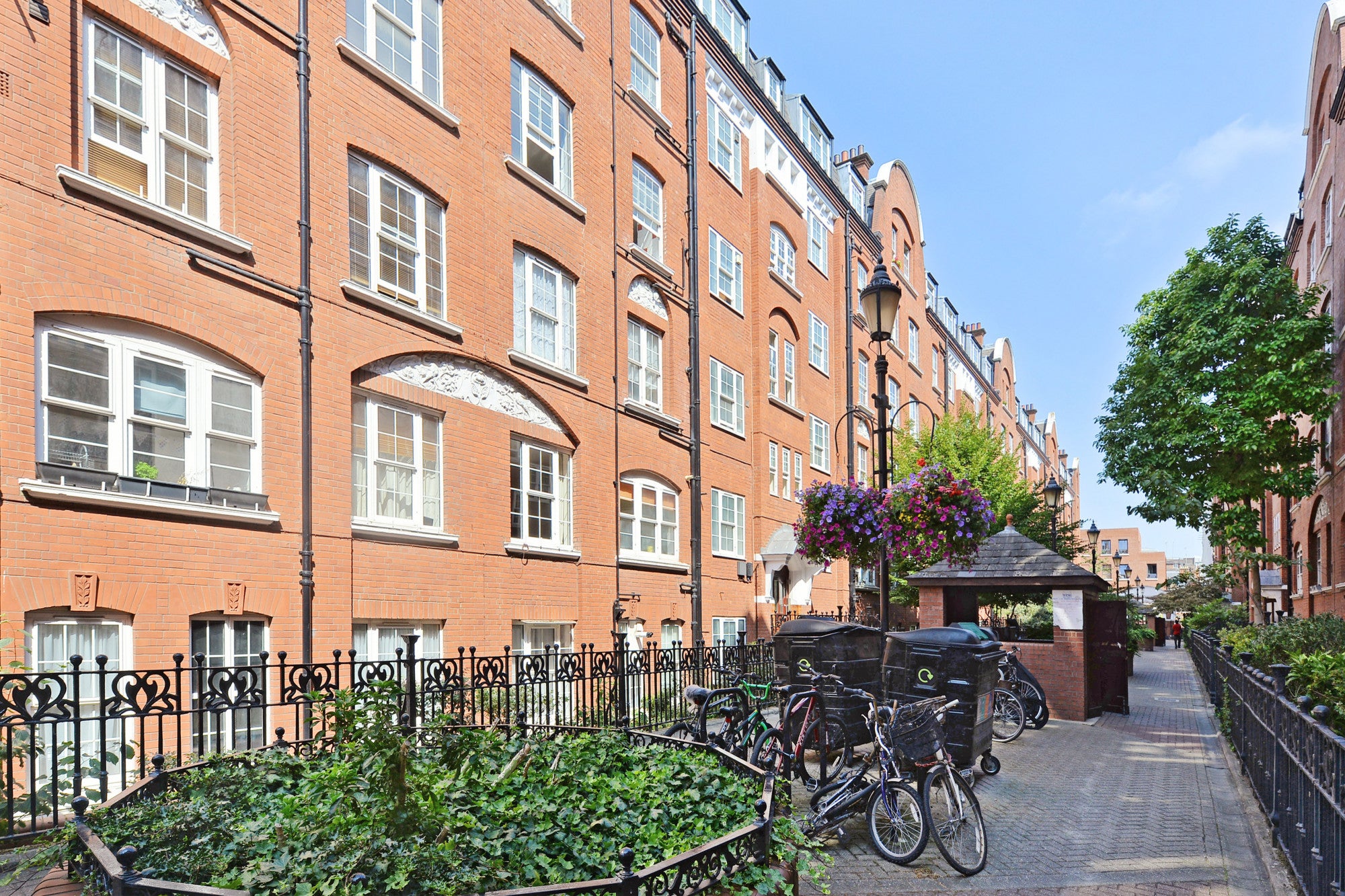 Flat Vincent Street in City of Westminster