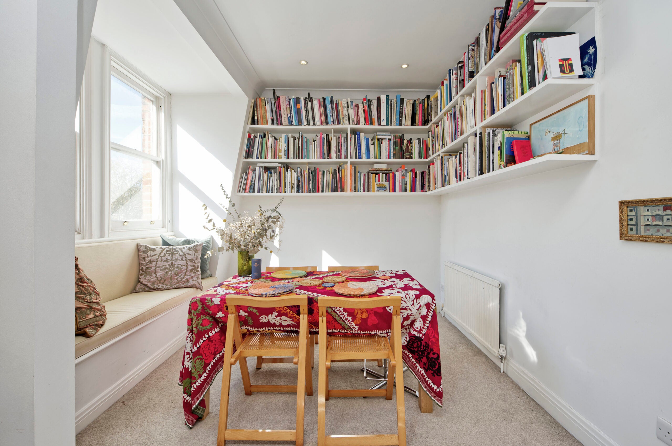 Flat Courtfield Road in Greater London