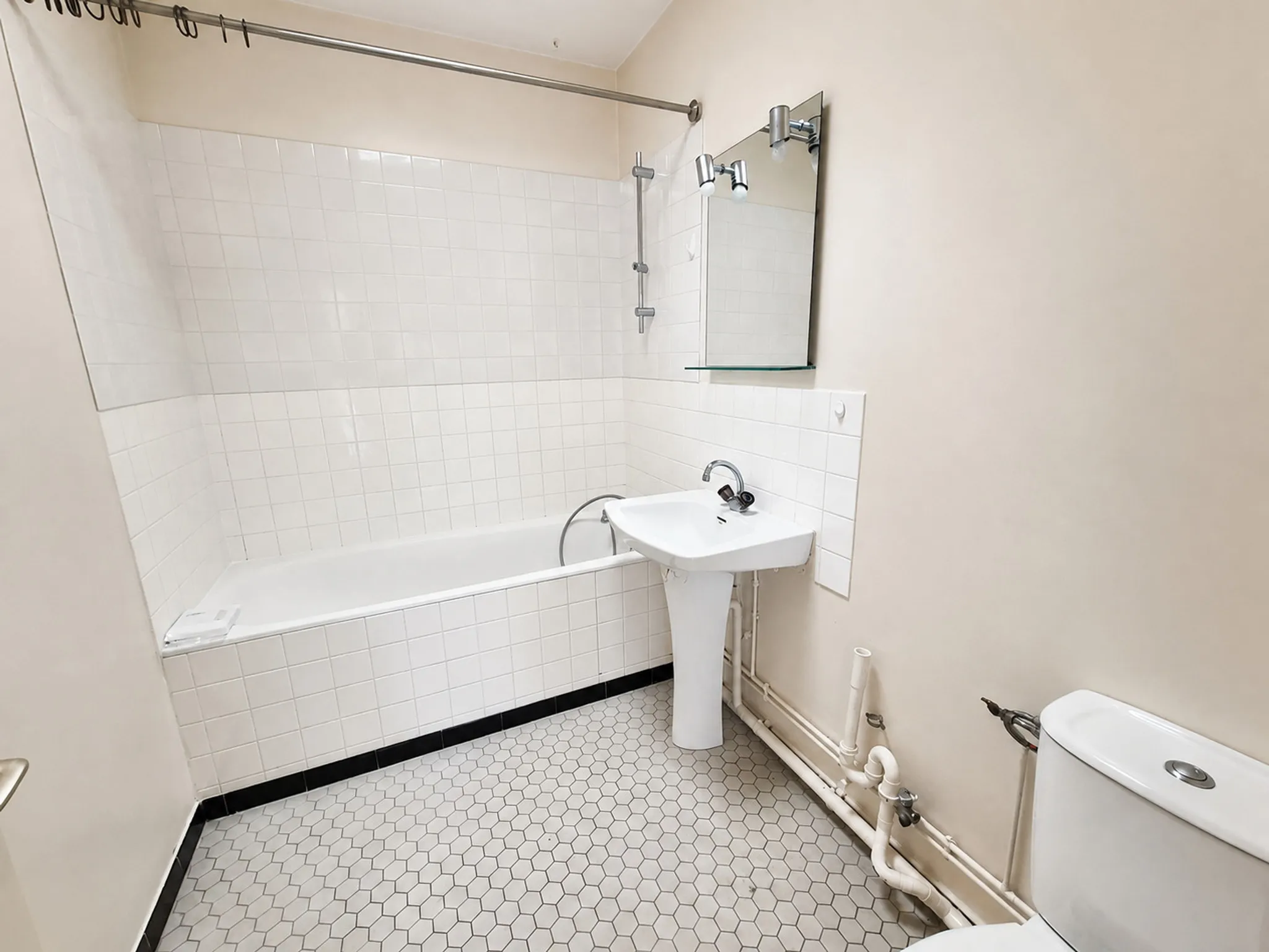 Flat Quai Nicolas Rolin in Dijon