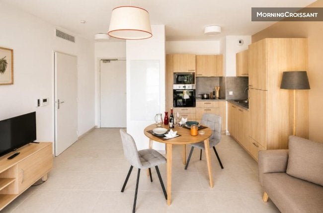 Flat Rue Joseph Roumanille in Avignon