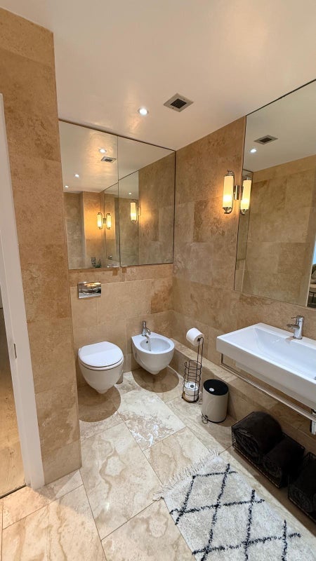 Room The Highway in Greater London