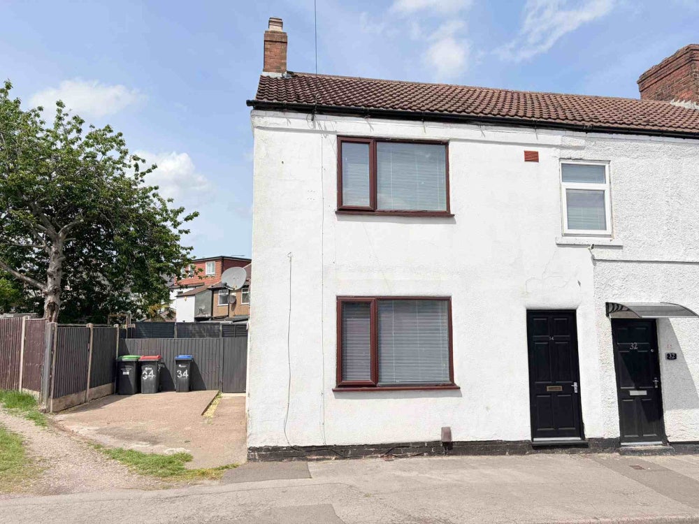 House New Lane in Ashfield
