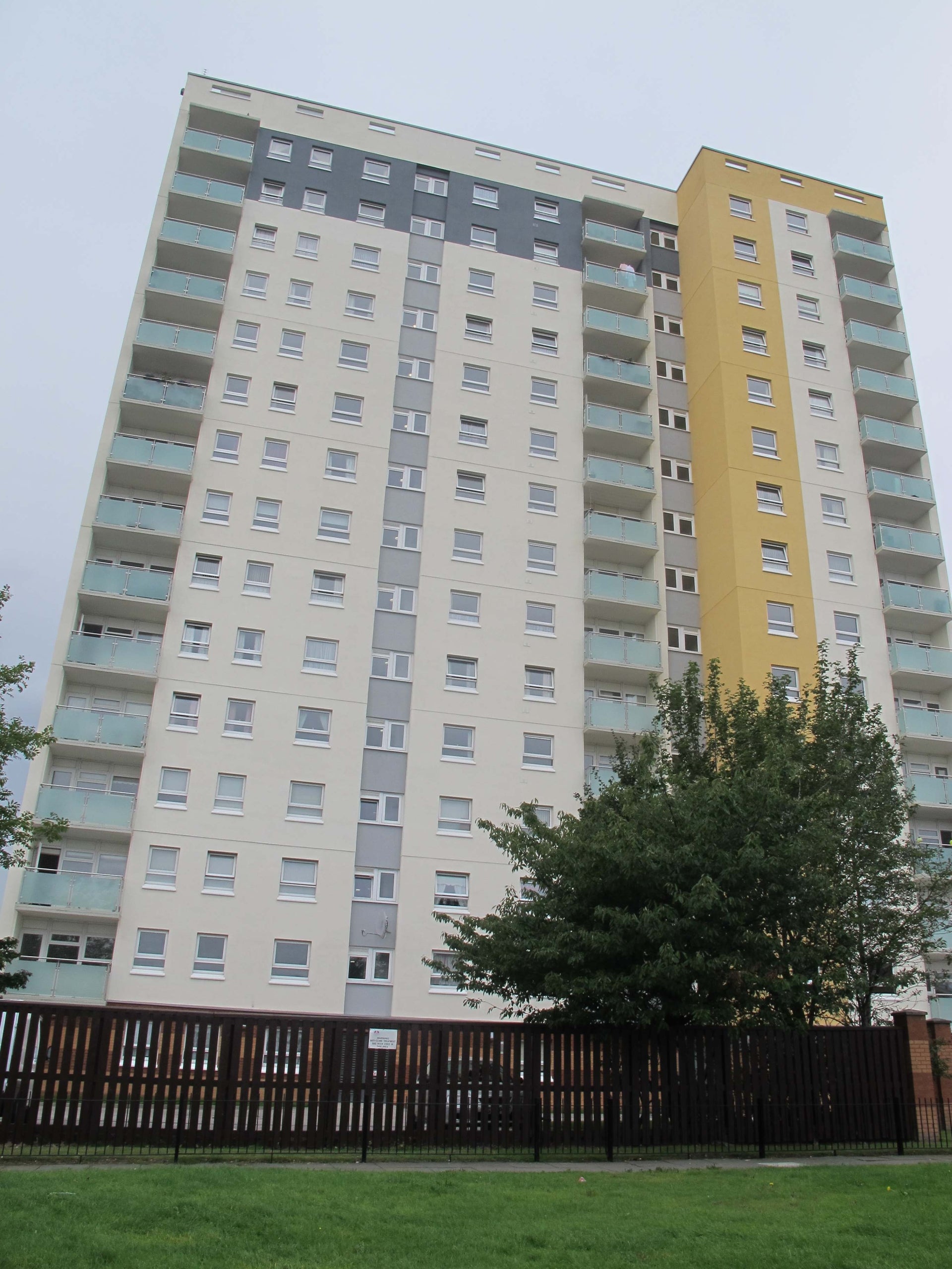 Flat Chapelhill Road in Moreton