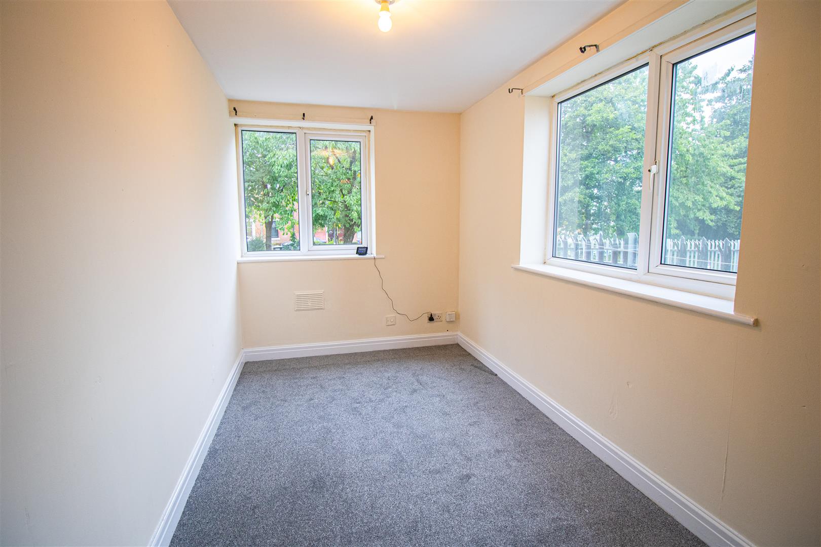Flat Ribble Bank Street in Preston