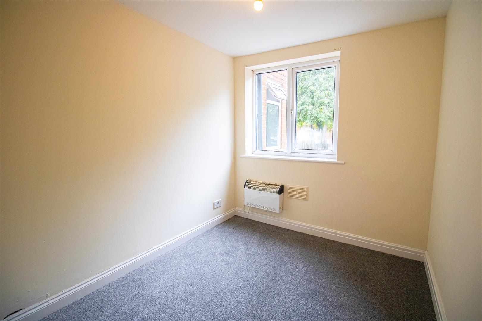 Flat Ribble Bank Street in Preston