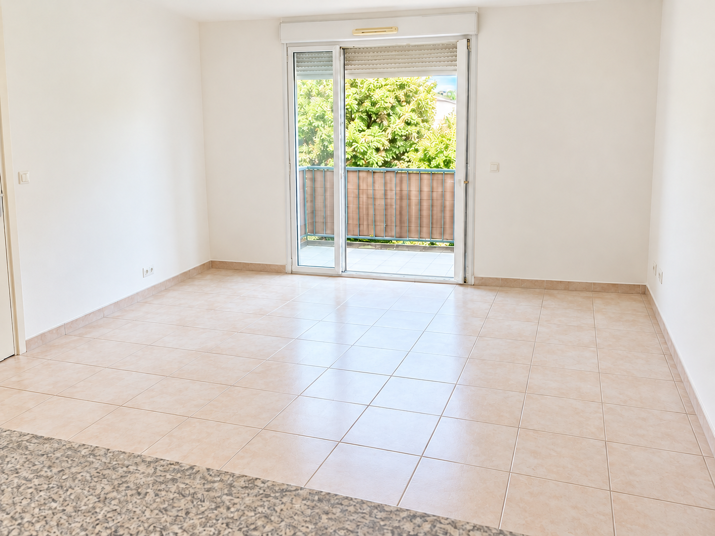 Flat Allée des Charmilles in Sérézin-du-Rhône