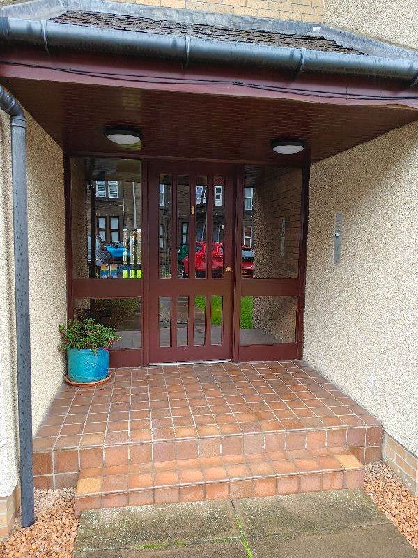 Flat North Erskine Street in Dundee
