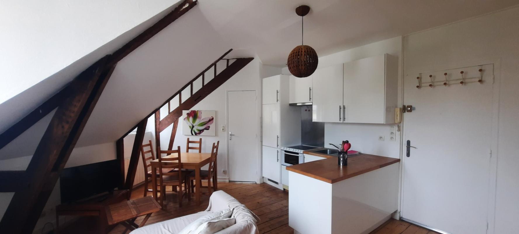 Flat Rue des Trente in Rennes