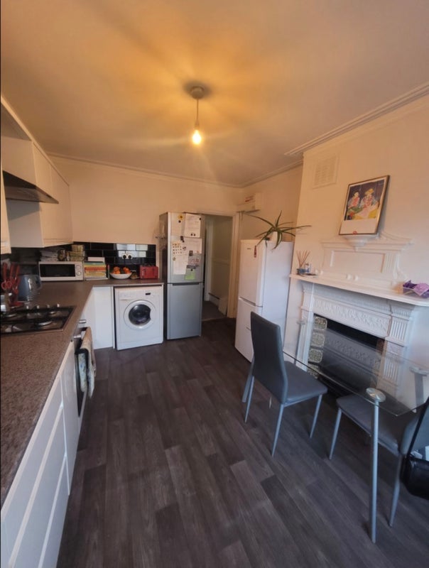 Room Templar Street in Greater London