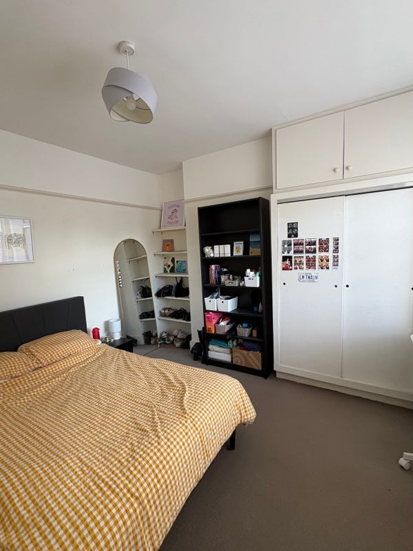 Room Twilley Street in Greater London
