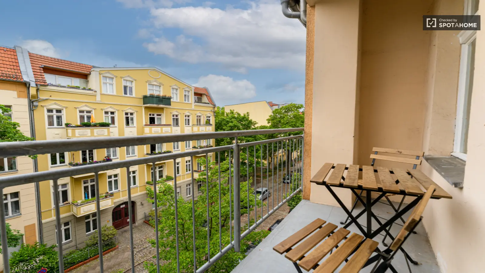Wohnung Petersburger Straße in Berlin