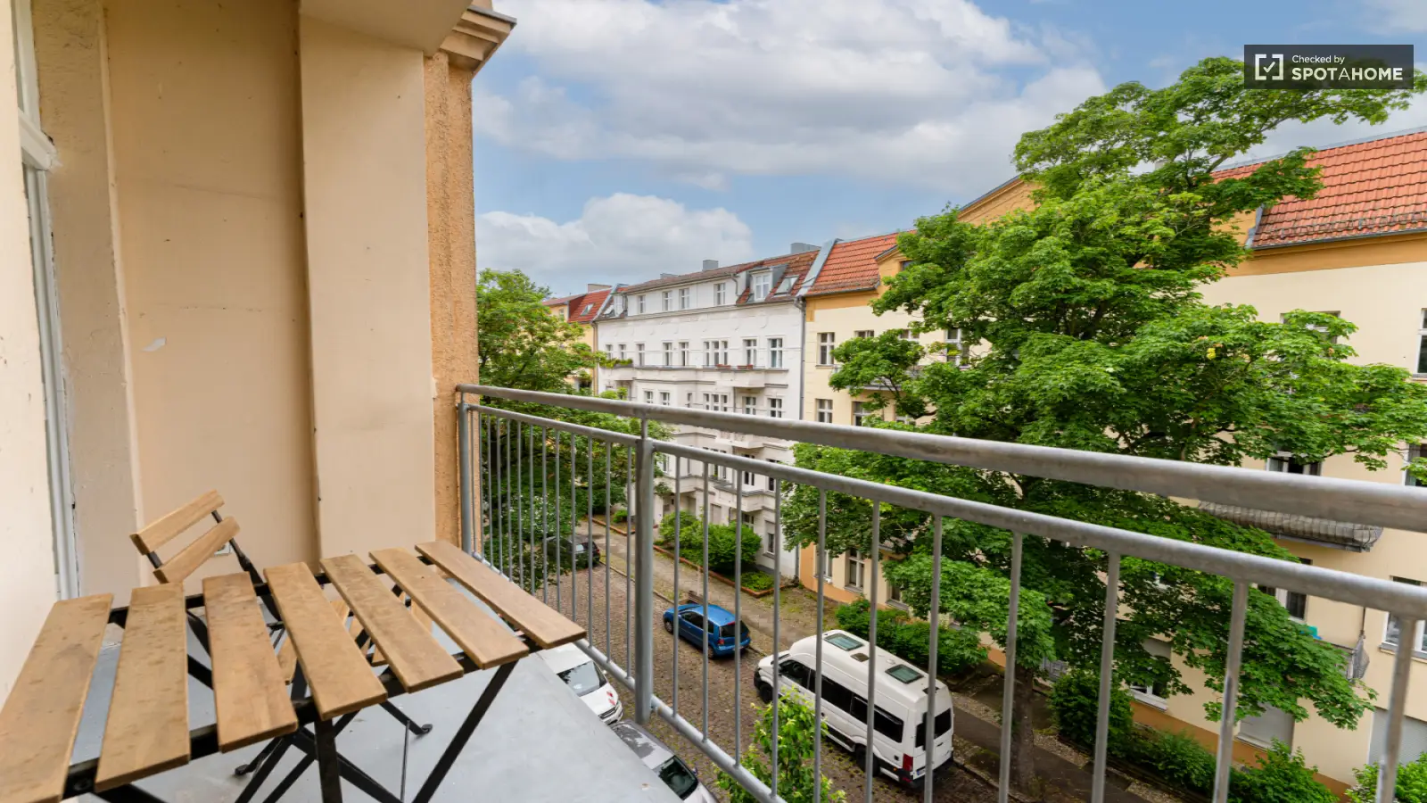 Wohnung Petersburger Straße in Berlin