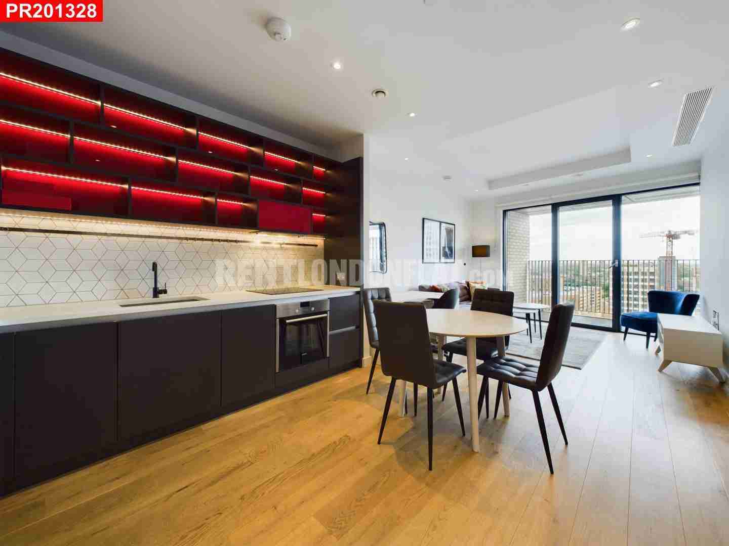 Flat City Island Way in Greater London