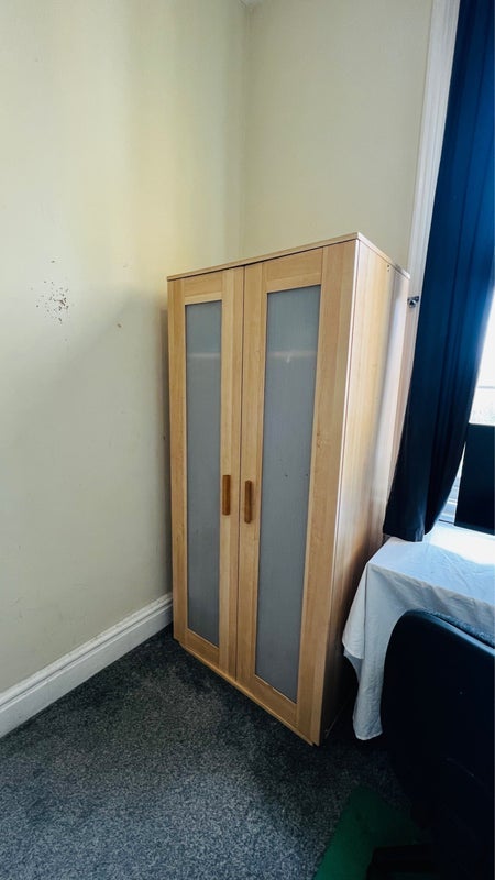 Room Semley Place in Greater London