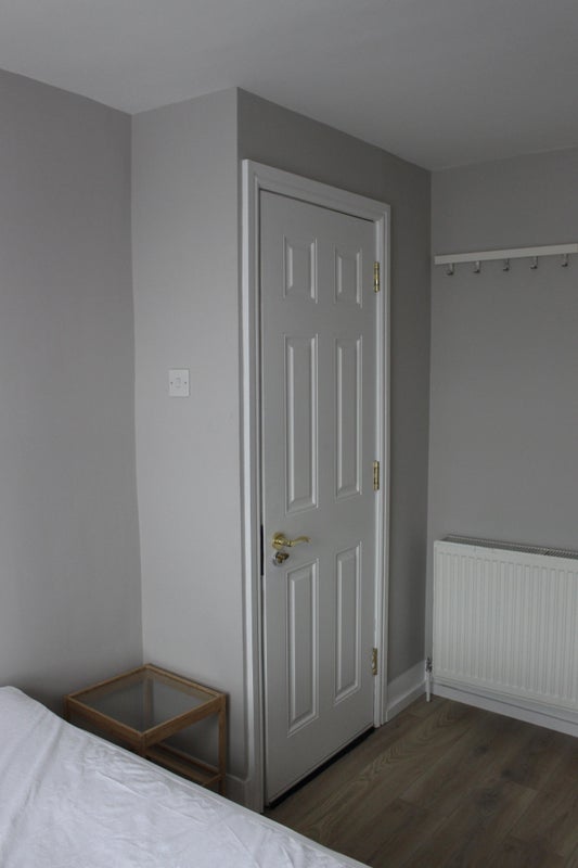 Room New Cross Road in Greater London