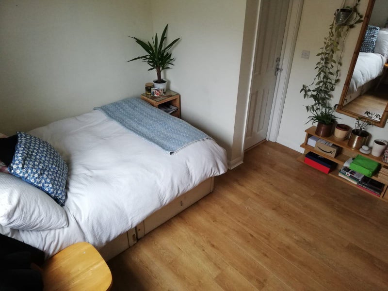Room Blackhorse Lane in Greater London