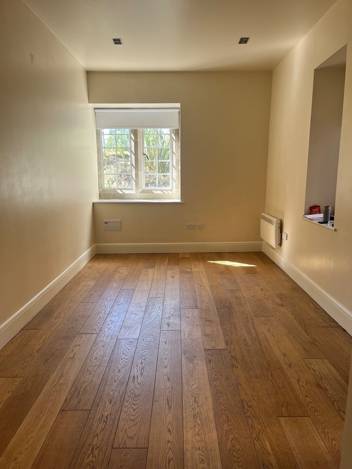 Flat Pastoral Way in Brentwood