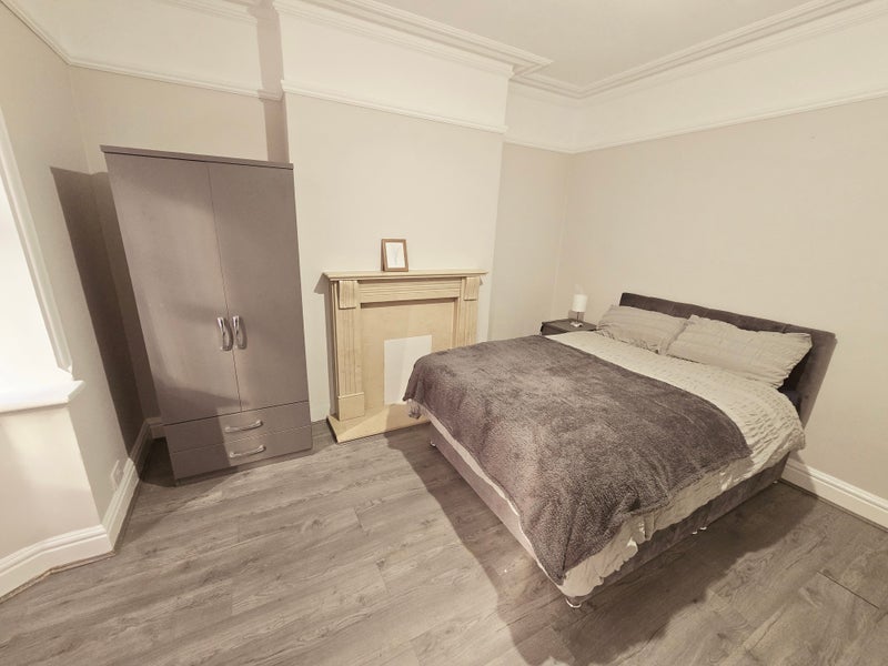Room Springfield Road in Birmingham