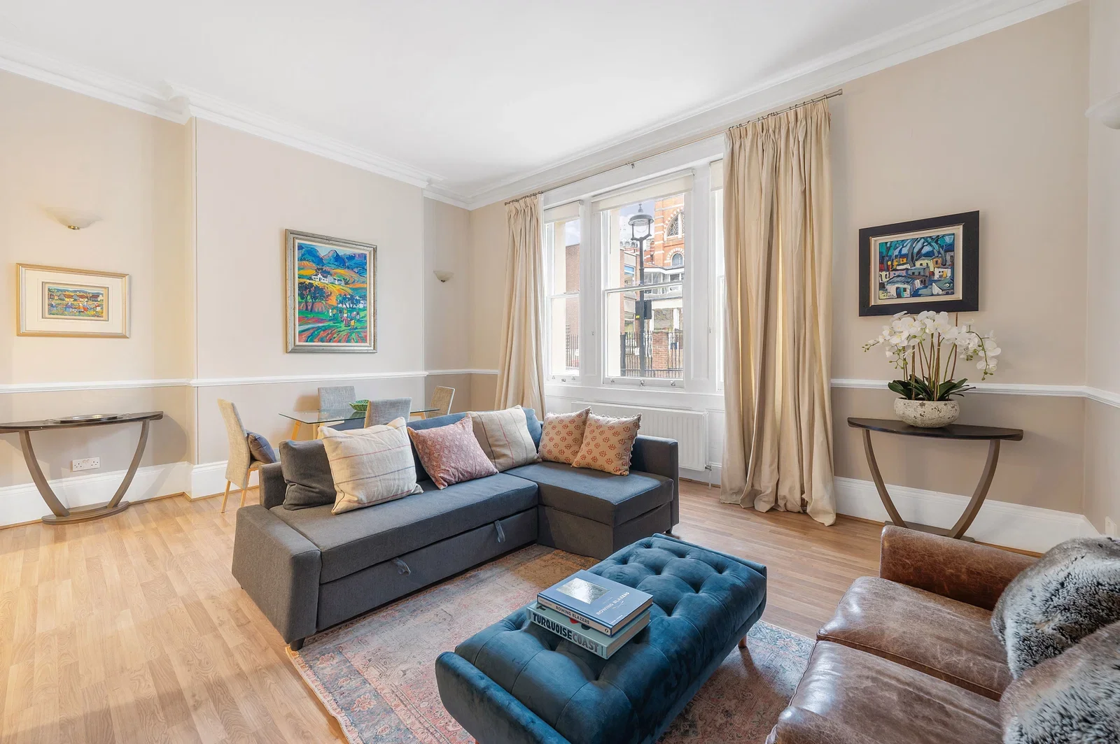 Flat Morpeth Terrace in London