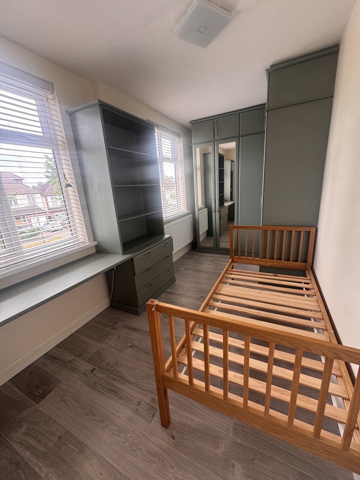 House Elgar Avenue in Greater London
