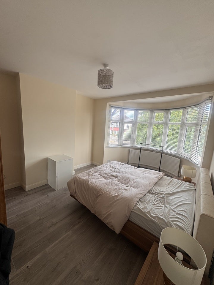 House Elgar Avenue in Greater London