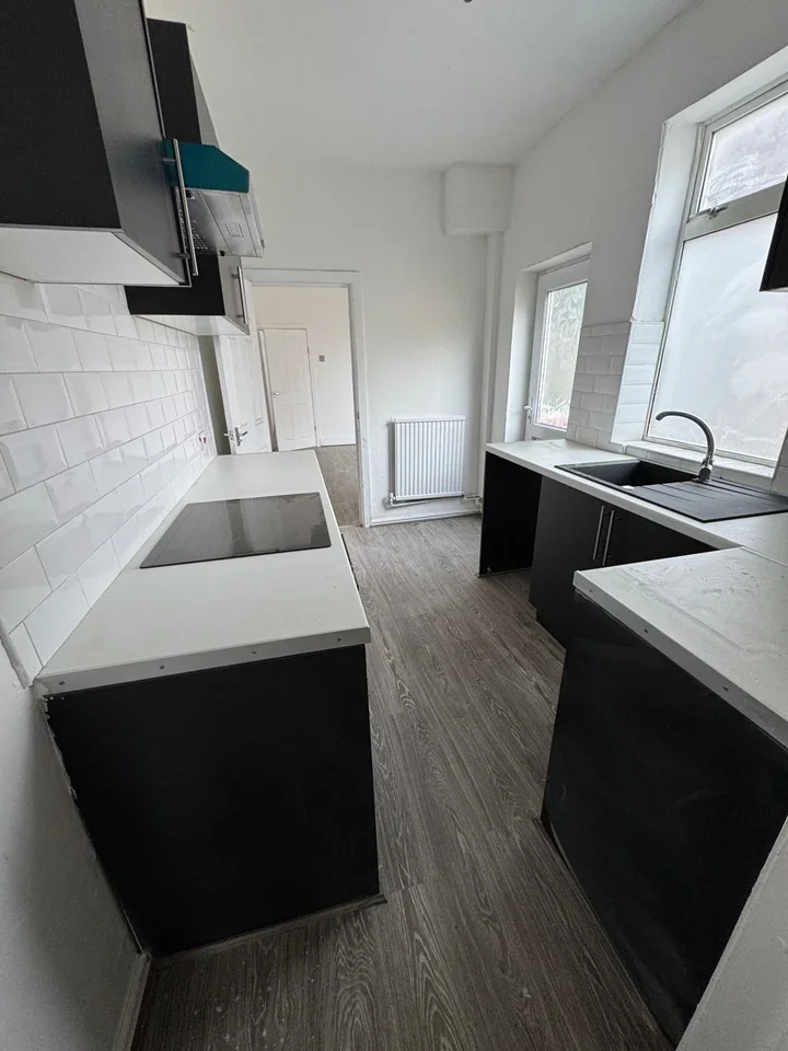Room Manchester Road West in Salford