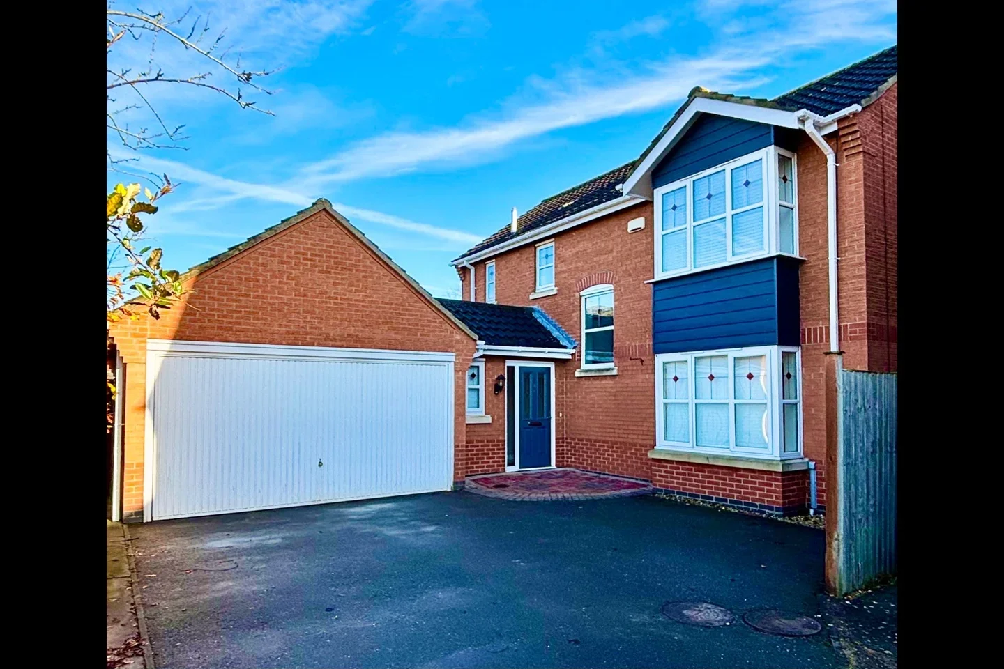 House Henson Close in South Holland
