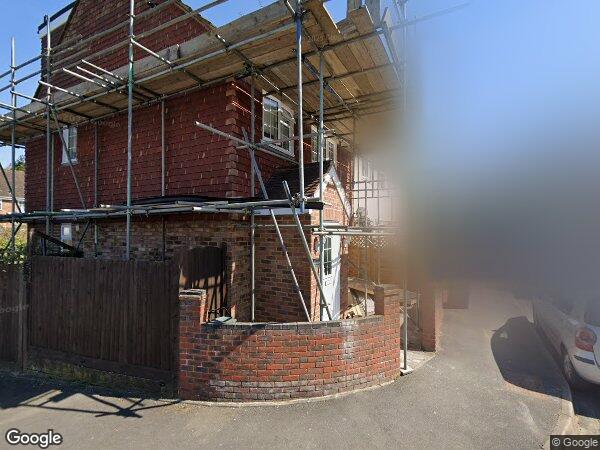Flat Gardiner Close in Greater London