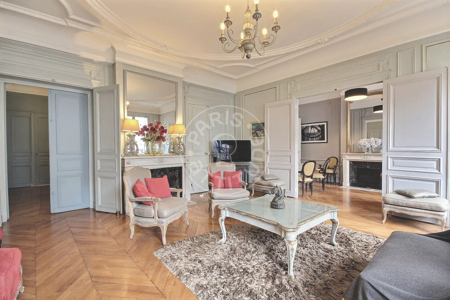 Appartement Avenue Franklin Delano Roosevelt à Paris