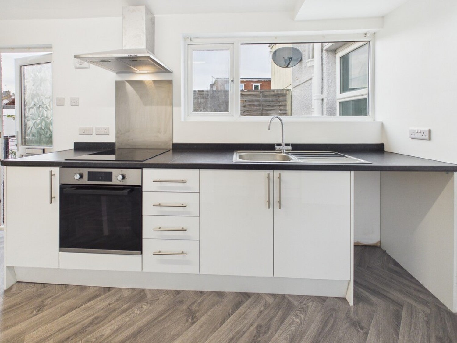Flat Harbour Street in Torpoint