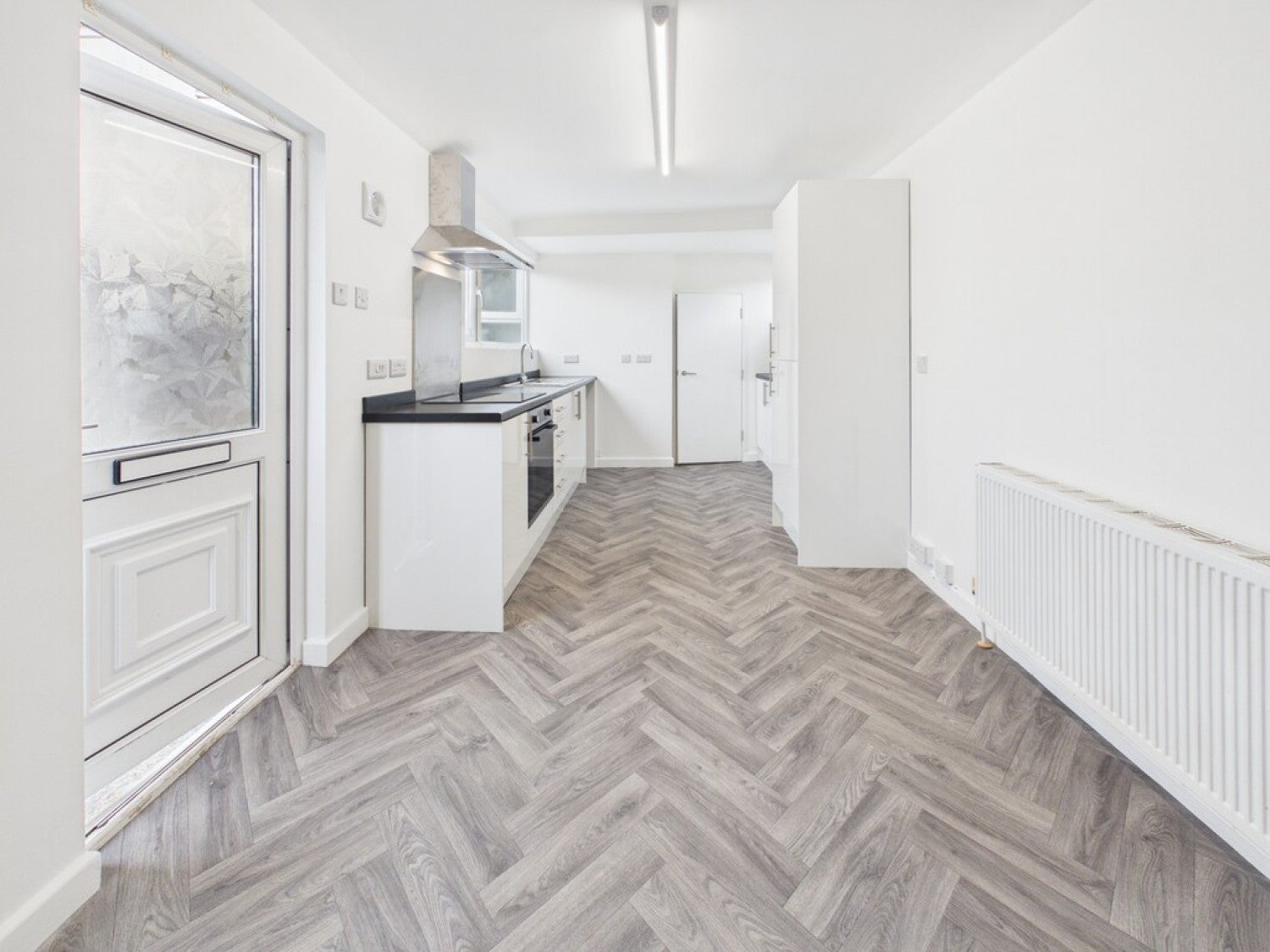 Flat Harbour Street in Torpoint