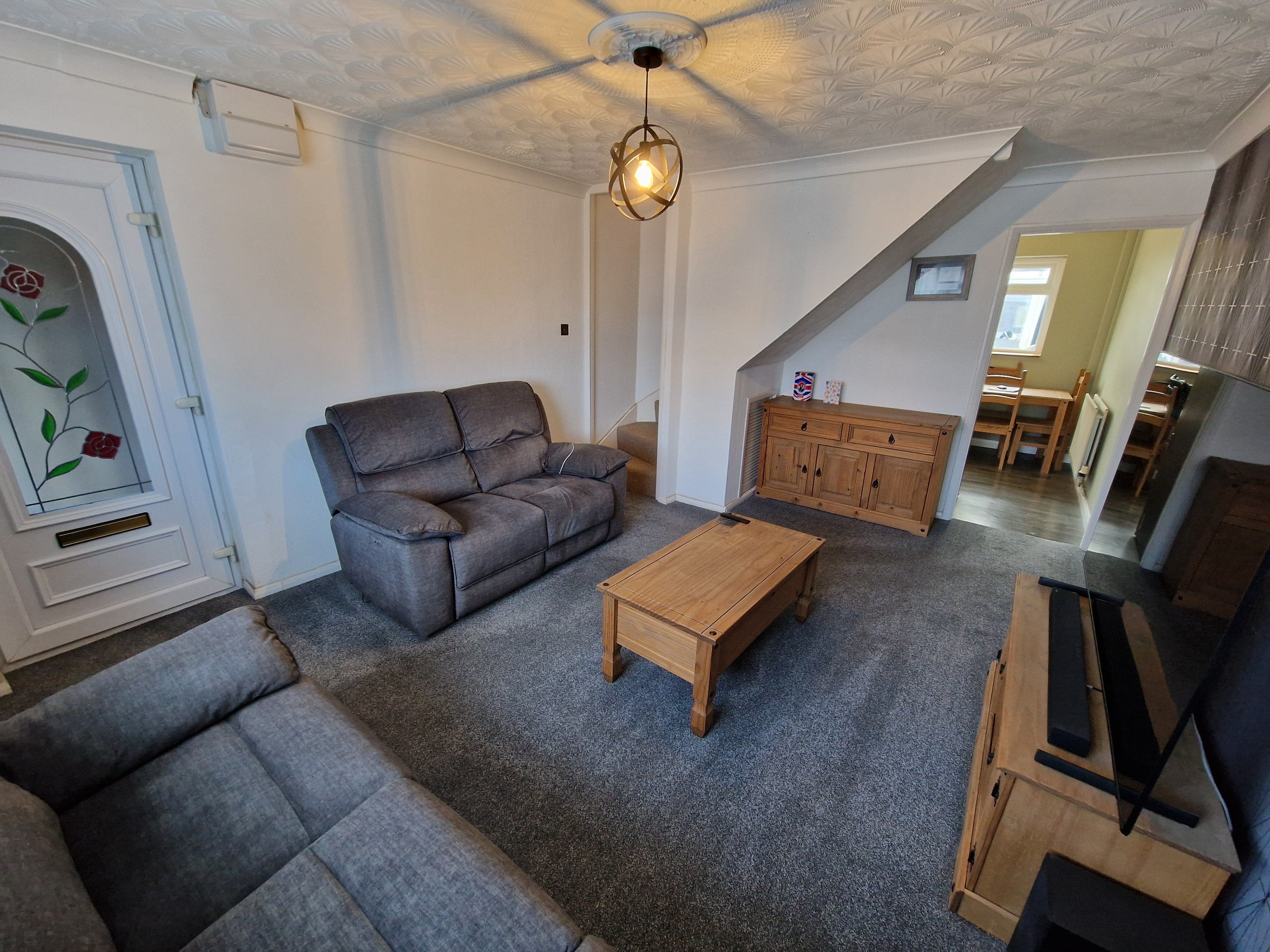 House Six Acres Close in Taunton