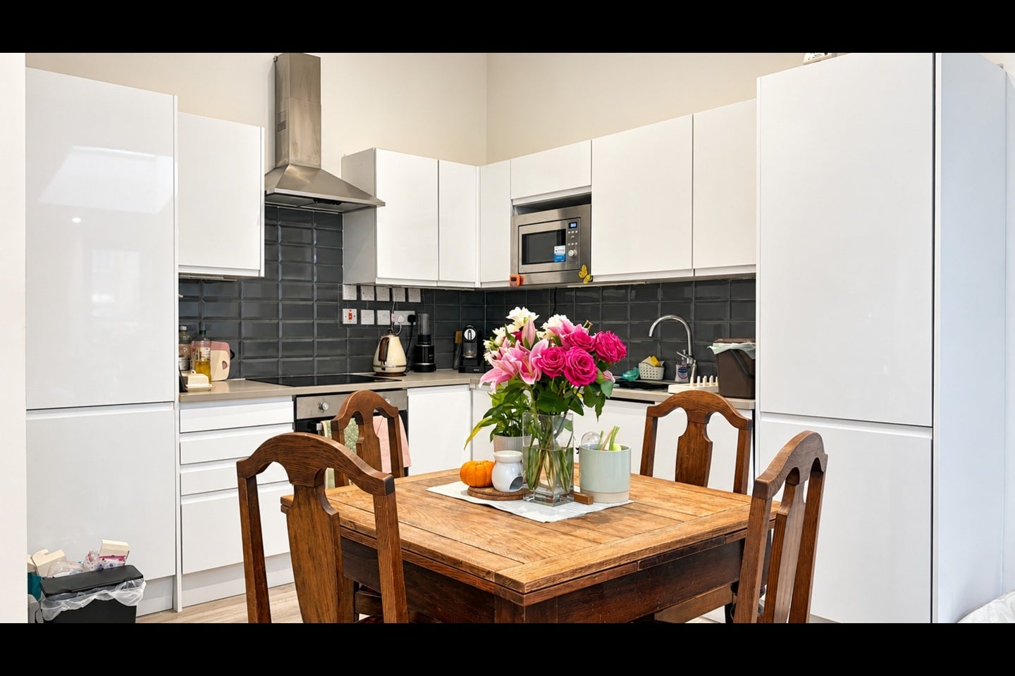 Flat Netherfield Road in Greater London