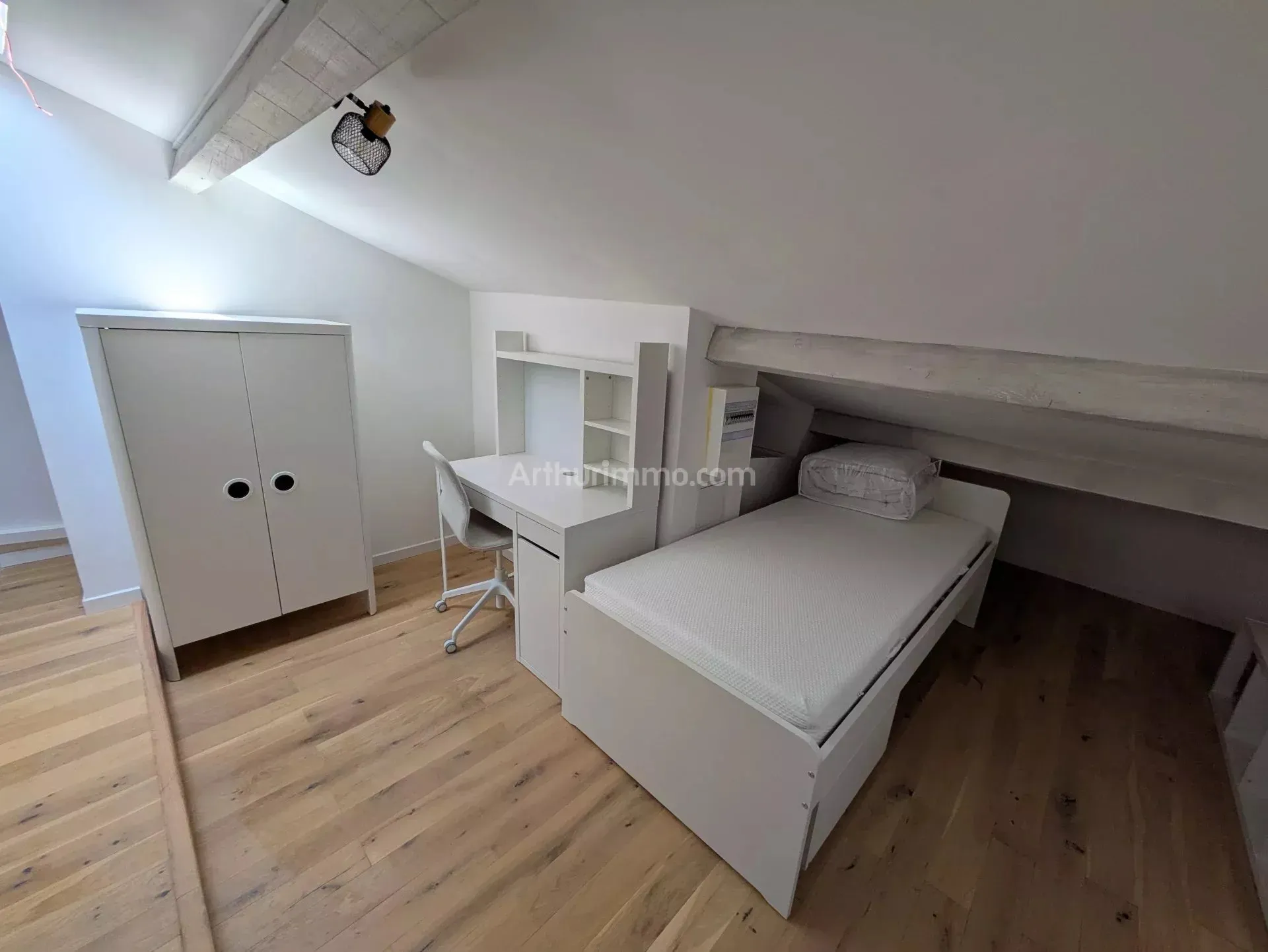 Chambre Rue d'Aubagne à Marseille