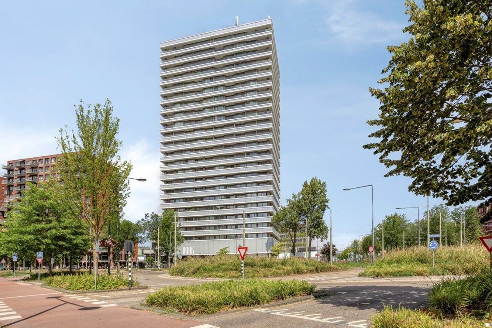 Appartement Martinus Nijhofflaan 2 Z 3 in Delft