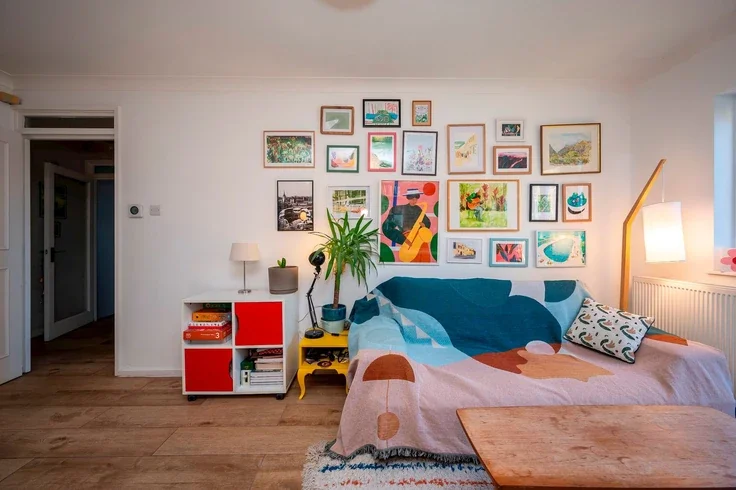 Flat Lewisham Way in Greater London