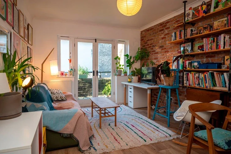 Flat Lewisham Way in Greater London