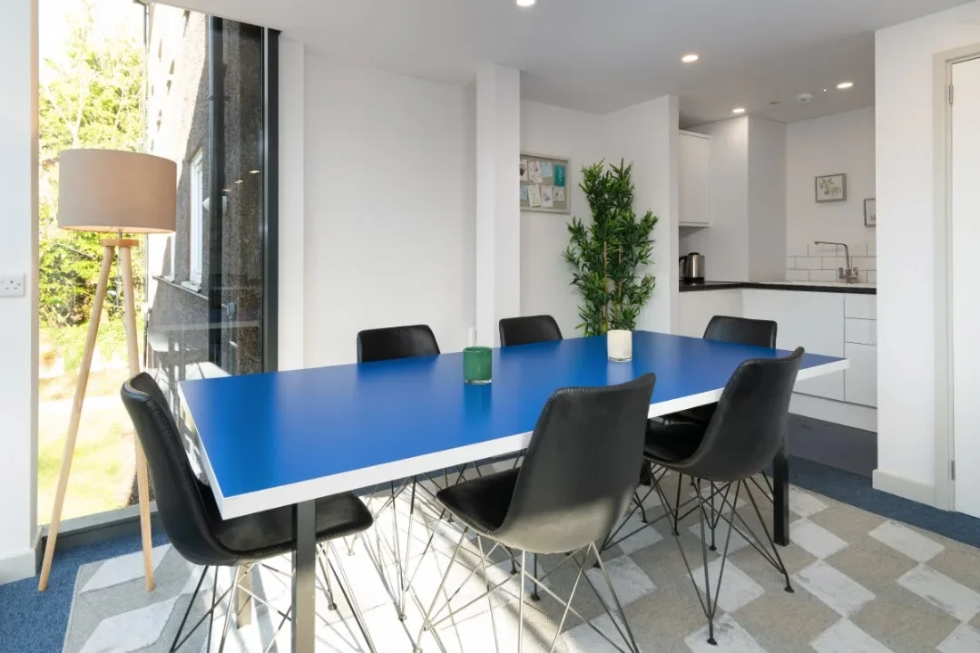 Flat Hulse Road in Southampton