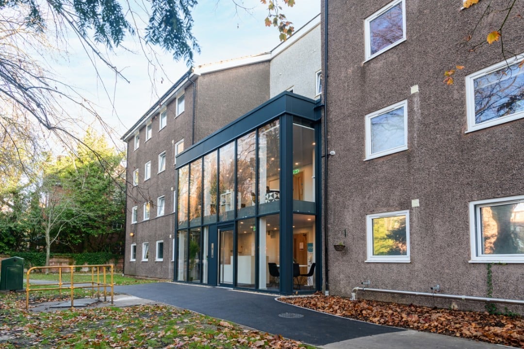 Flat Hulse Road in Southampton
