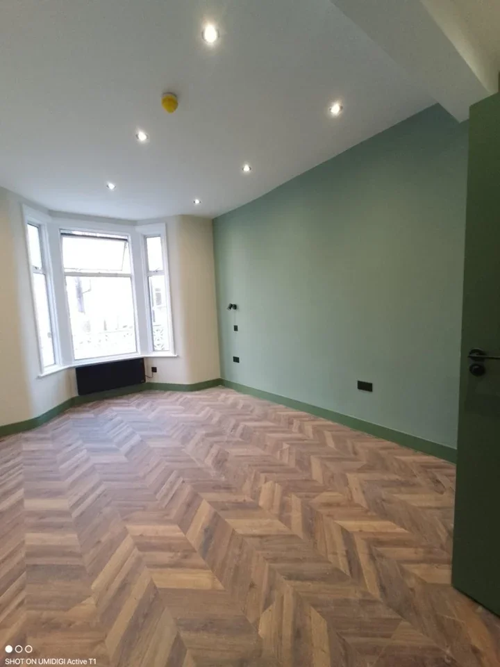 Room Kentmere Road in Greater London