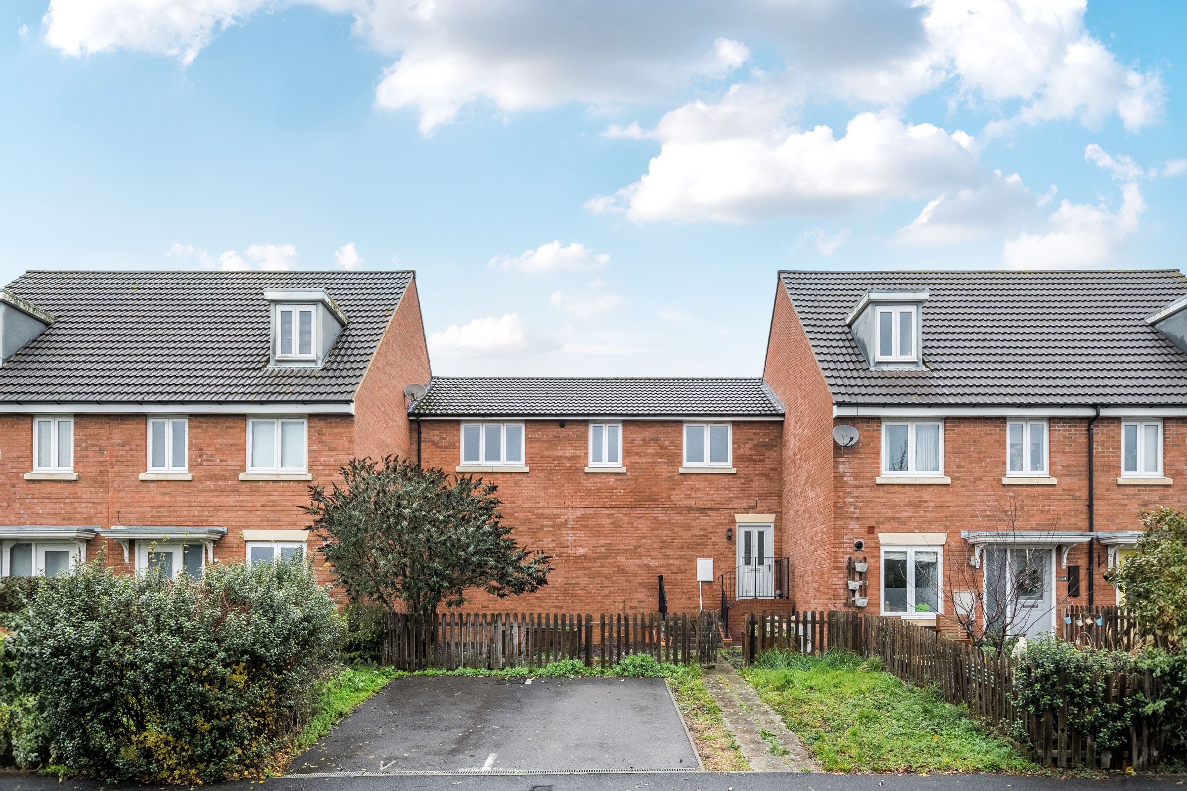 Flat Hackett Place in Hilperton