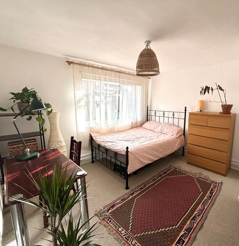 Room Old Kent Road in Greater London