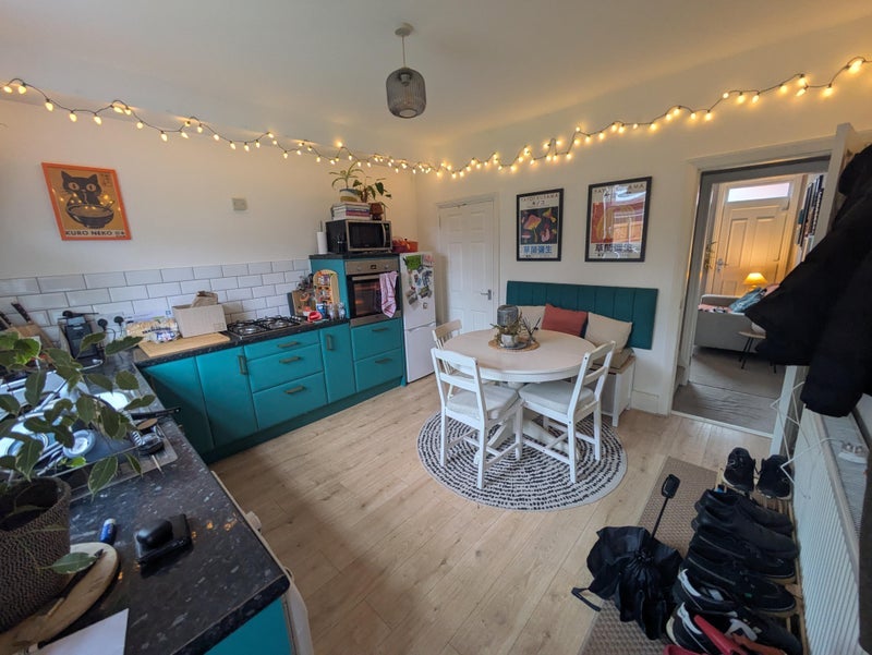 Room Woodseats Road in Sheffield