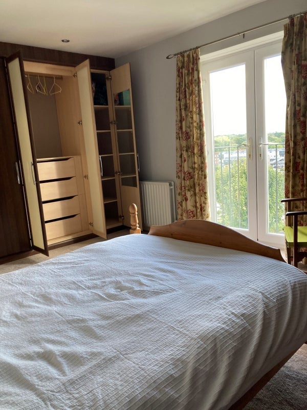Room Kynaston Road in Greater London