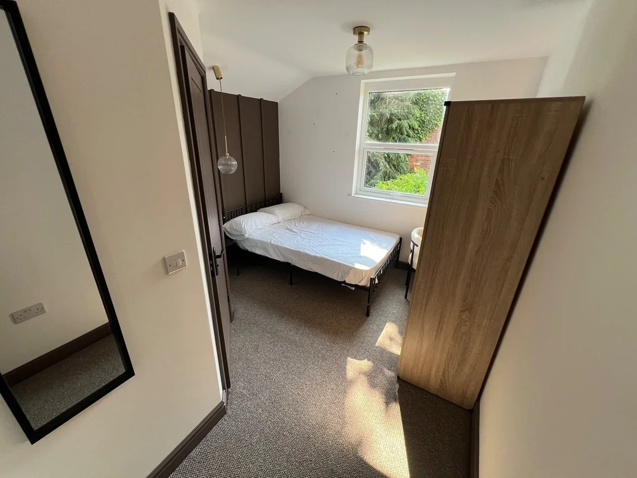 Room Green Lane in Derby