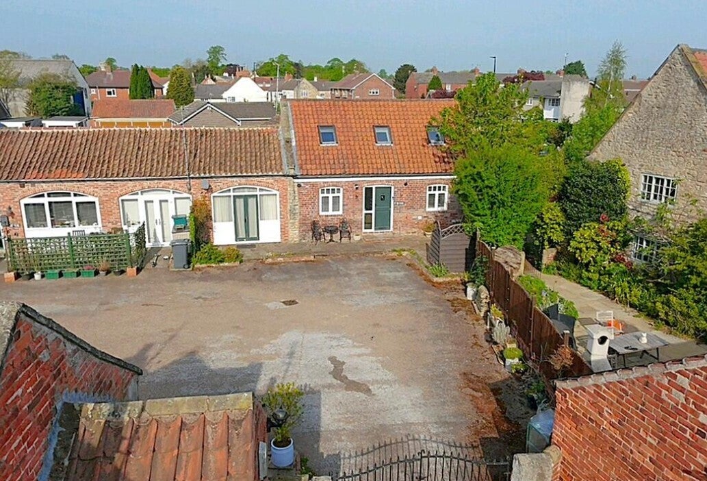 House Farm Close in Dronfield